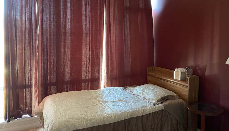 Saghar's room