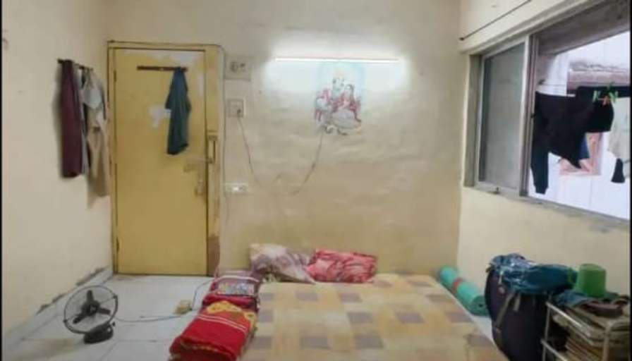 Swapnil's room