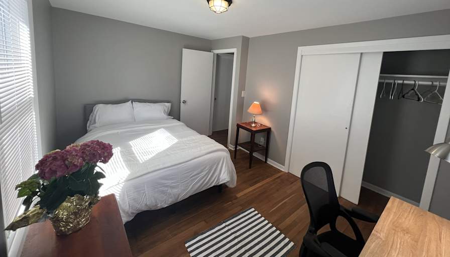 Raymond Franz's room