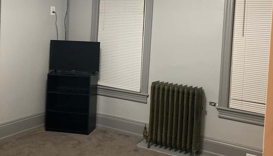 Jorge's room