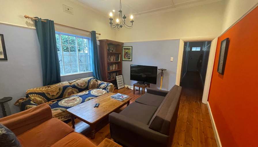 Luthando's room