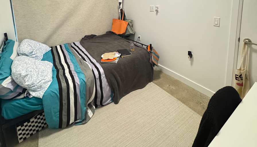 Stephanie's room