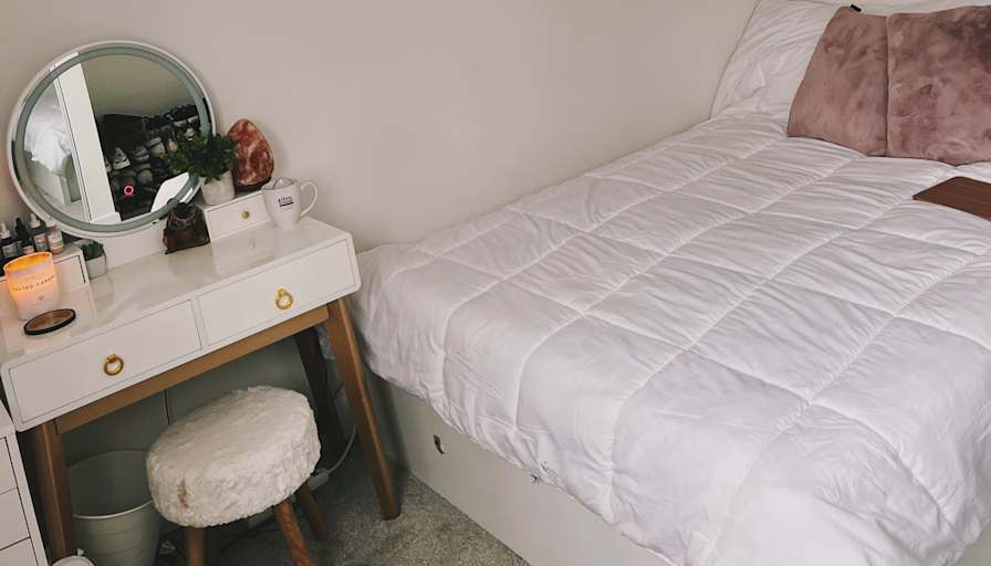 Deeya's room