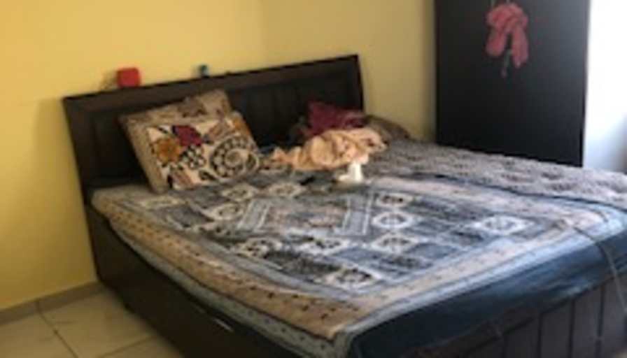 Hiren Bhatt's room