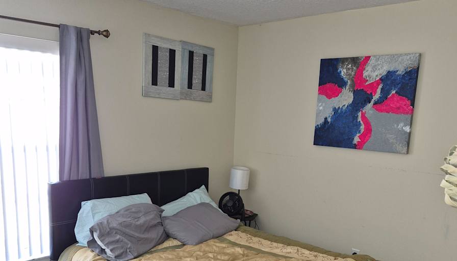 PadSplit's room