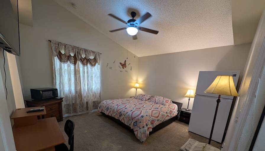Erik's room