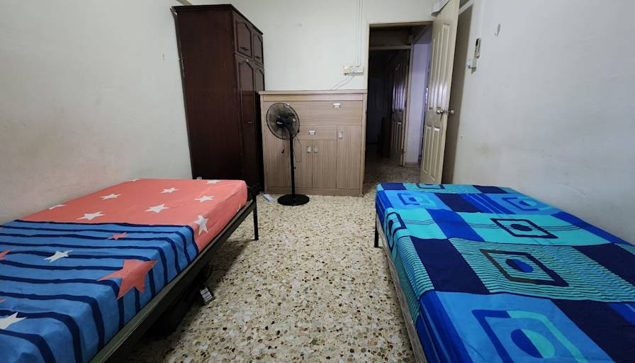 Selvam's room
