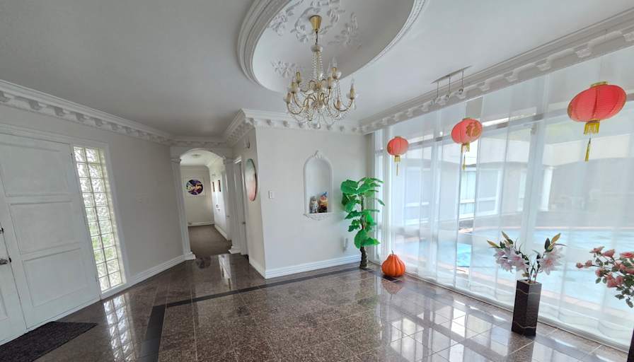 Mingsheng's room