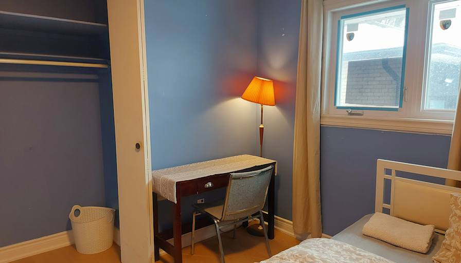 Lien's room