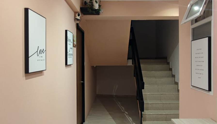 Shirley Tan's room