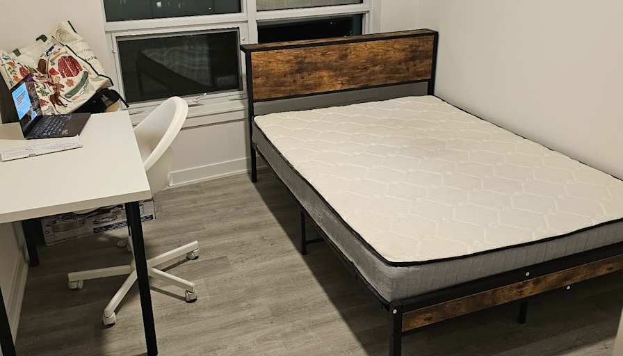 Kyle's room