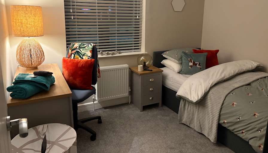 Peter's room