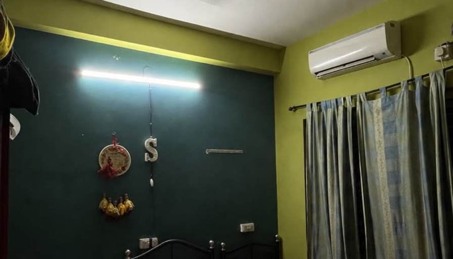 Sritama Das's room