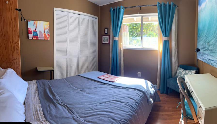 T's room
