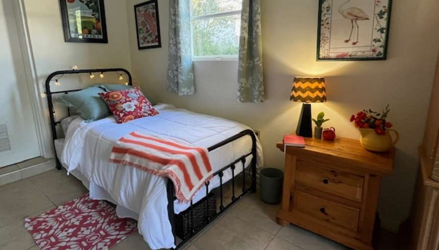 Lisa's room