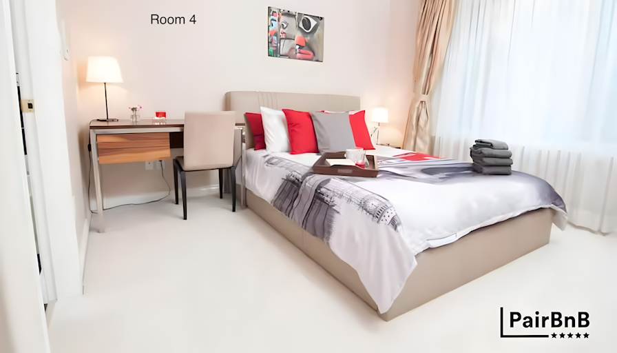 matthew denham's room