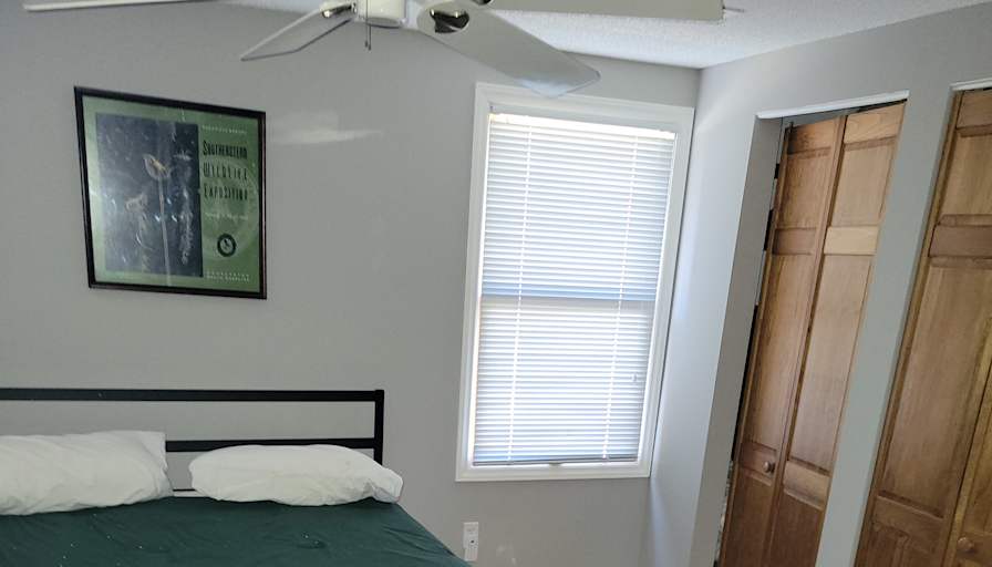 L.G.'s room