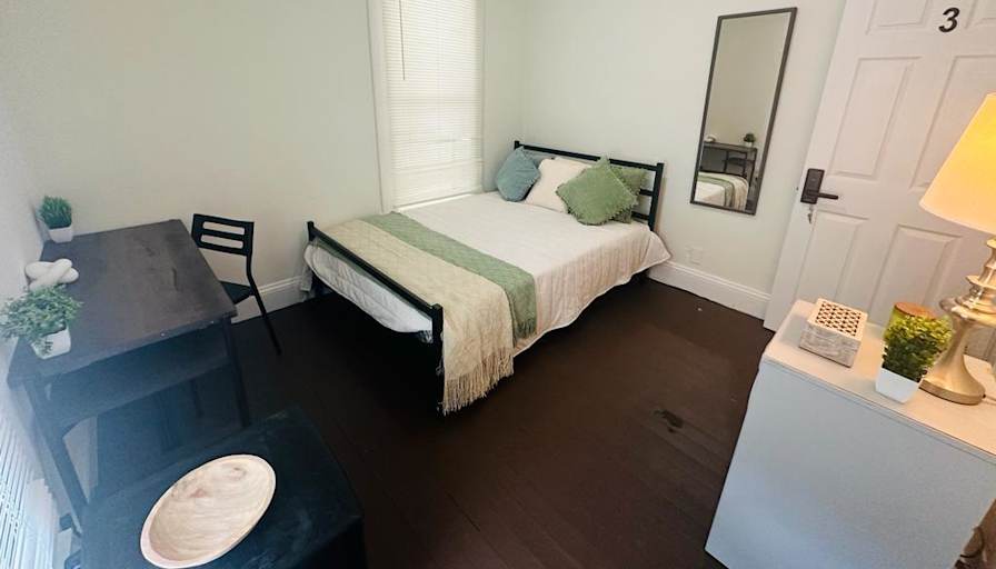 PadSplit's room