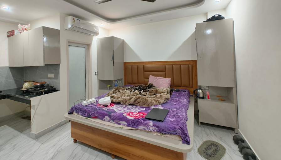 Aradhya's room