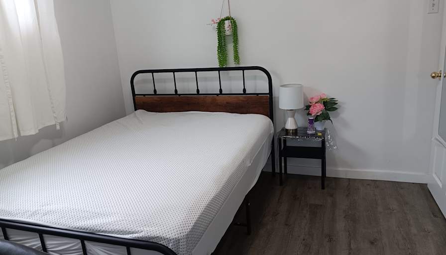 Christy Le's room