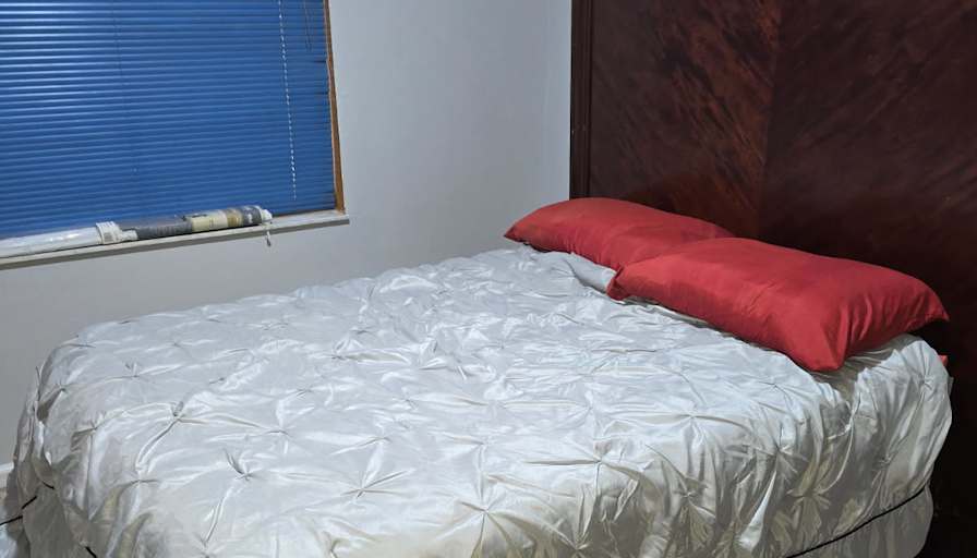 Carl's room