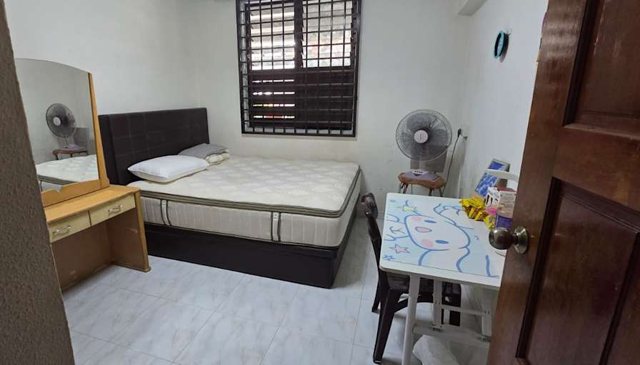 Bhavani Rathakrishnan's room
