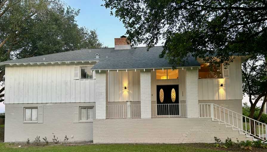 Ellen Ray Graham's room