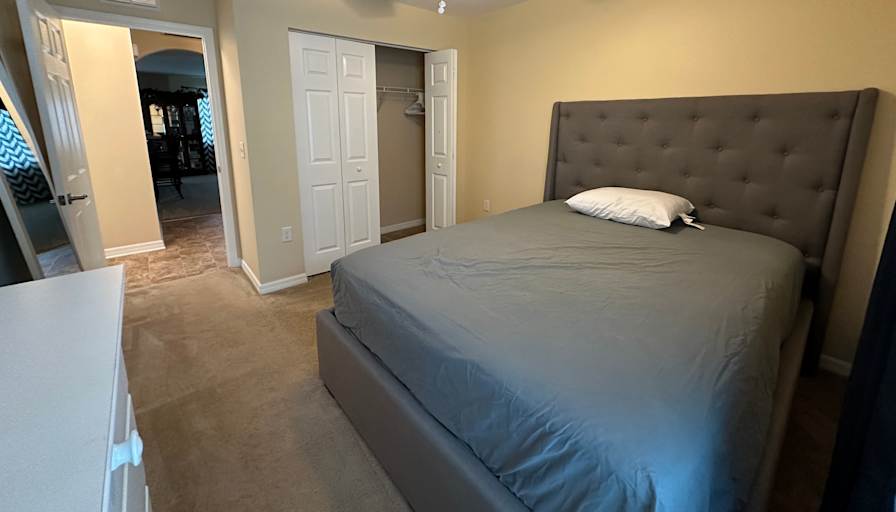 Kelshall's room