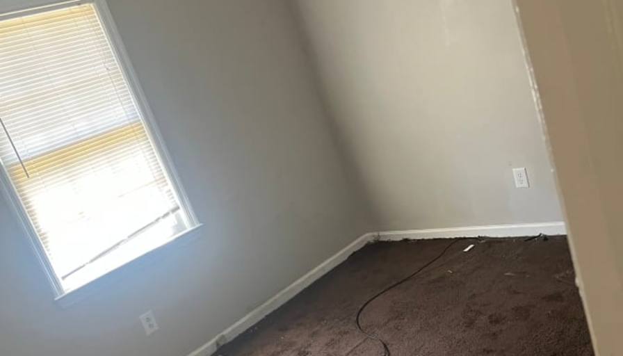 Tia's room