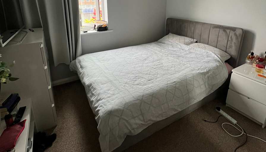 Rumi's room
