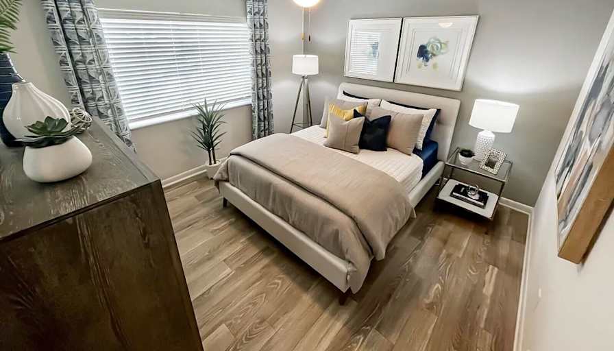 Donna's room