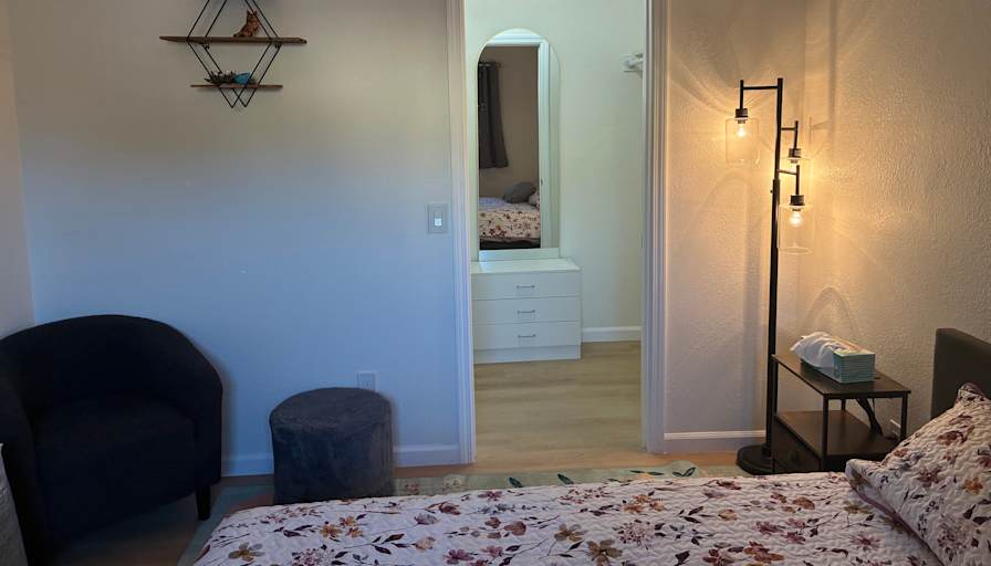 Lisa's room