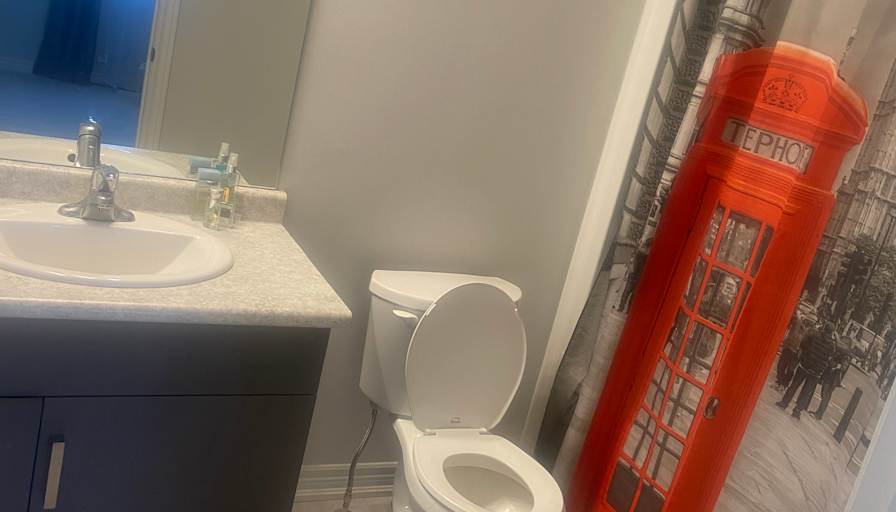 Akua's room