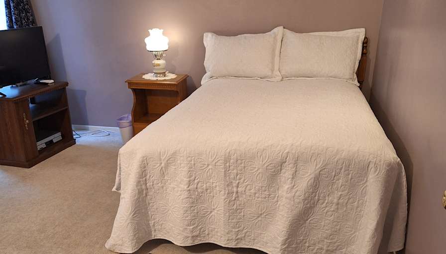 Elaynia McNurlin's room