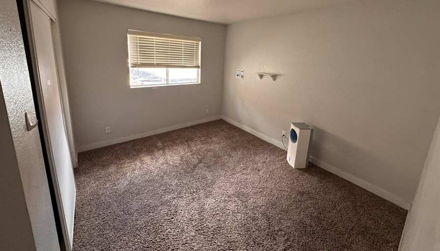 Mora's room