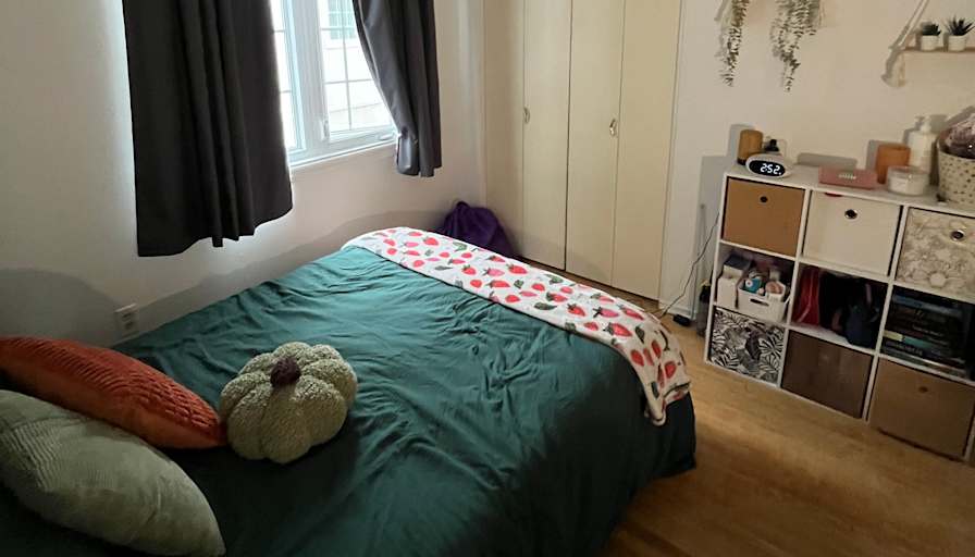 Asia's room