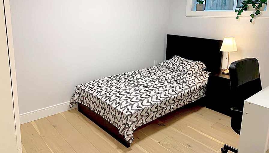 Shahram's room