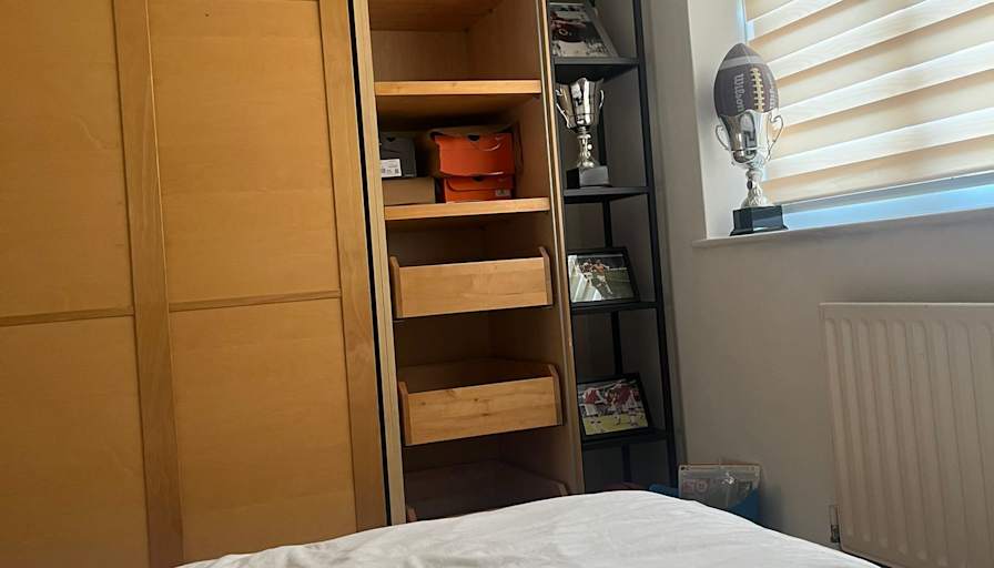 Anne's room