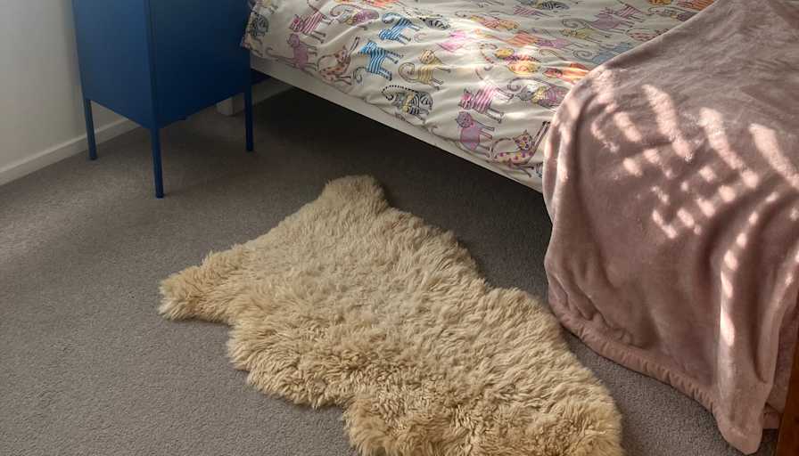 KAREN ELIZABETH  DUNFORD's room