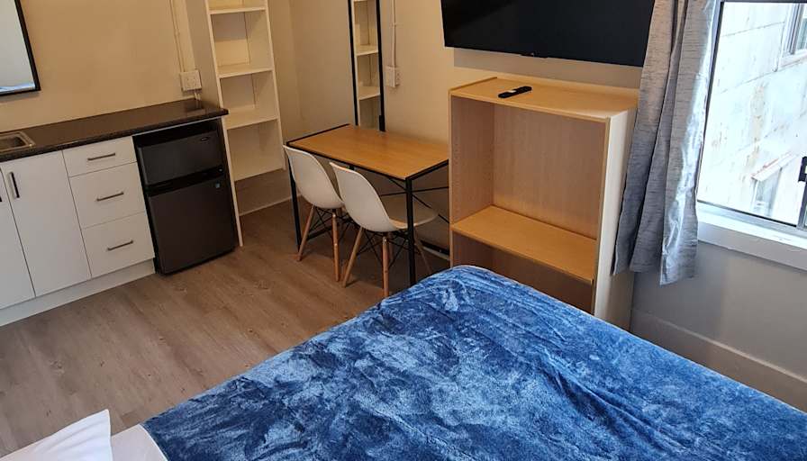 Jashandeep's room