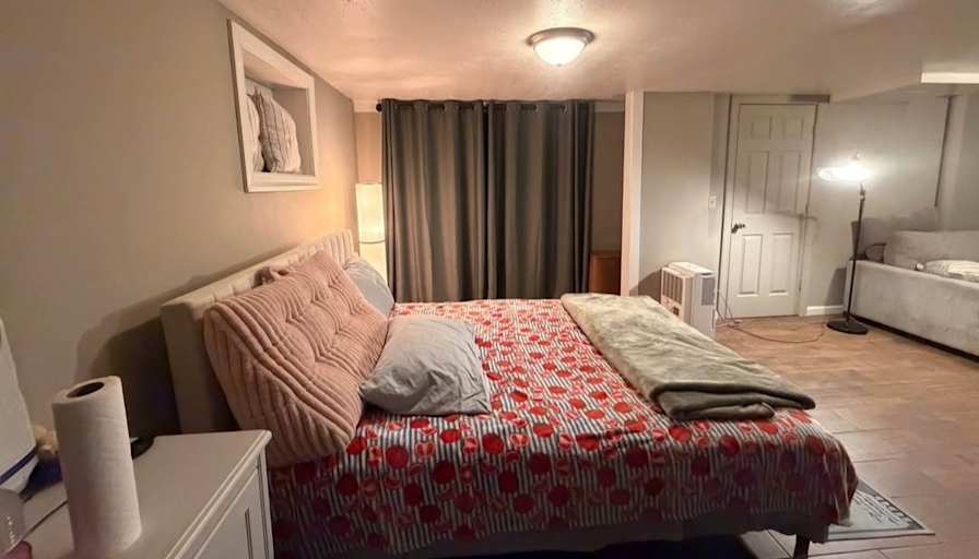 Layla's room