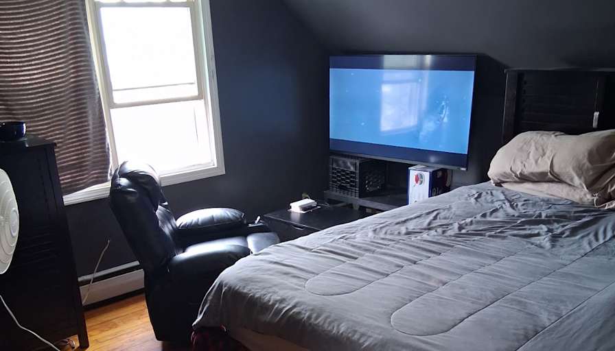 Jorge's room