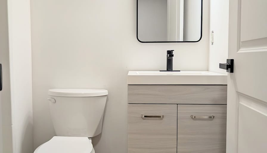 Student Rentals UWindsor's room