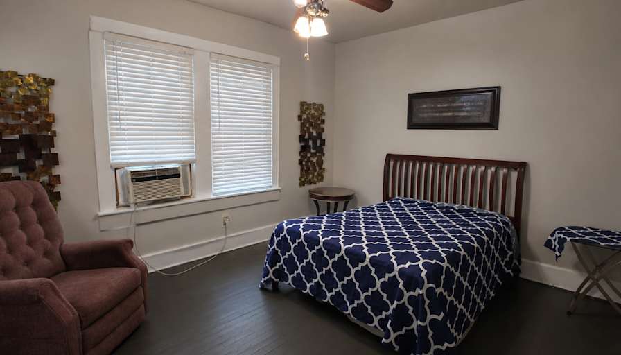 Eric Adams's room