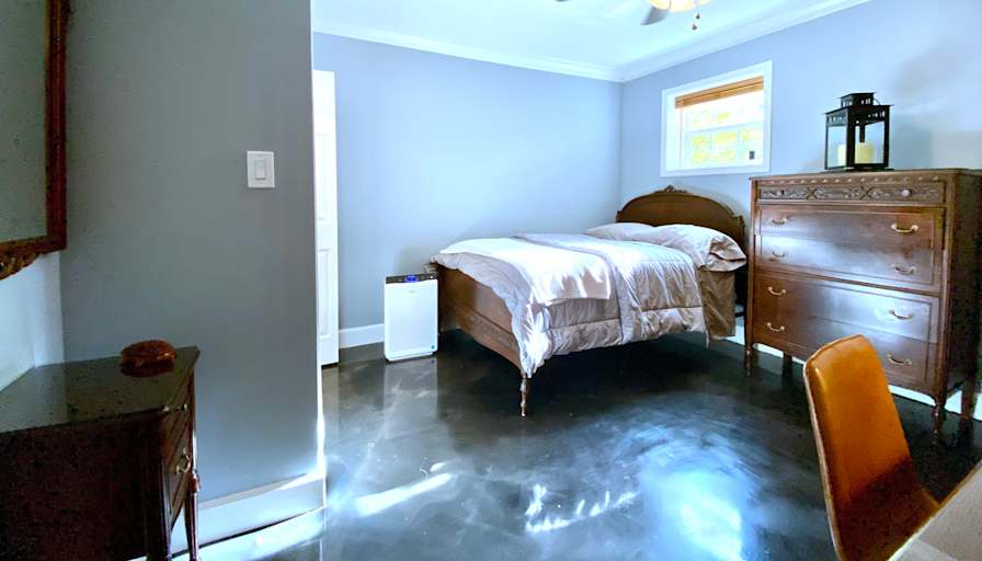 André's room