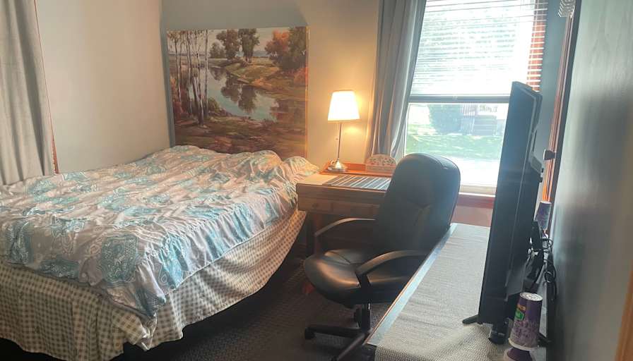 Laurie's room