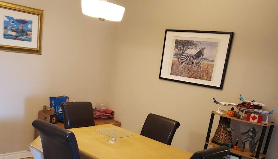 Ron's room