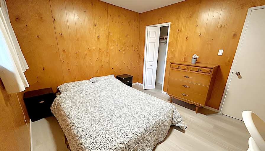 Shahram's room