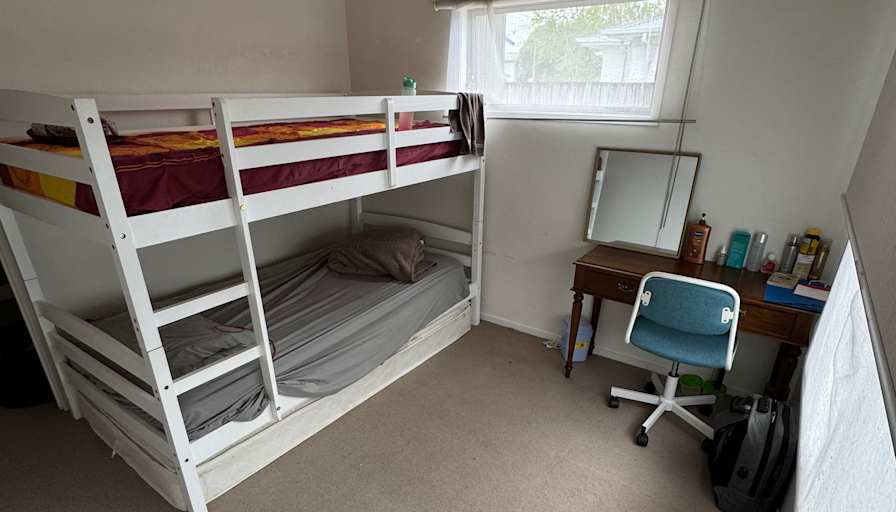 Aliya Khanum's room
