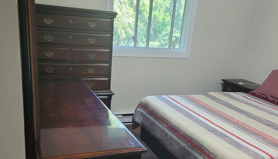 Therese's room